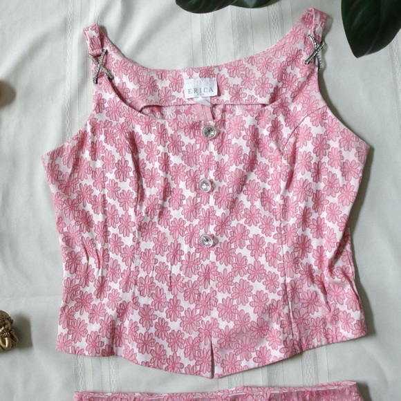 Vintage pink floral two piece skirt and sleeveless top set - Picture 2 of 7